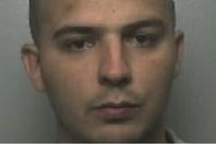 يدخل السجن بسبب حديث زوجته عن علاقتهما الحميمة