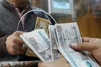 140-205138-egyptian-pound-recovers-against-dollar-5