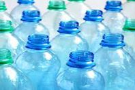 ضبط 96 زجاجة مياه غازية فاسدة بالإسماعيلية