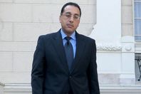 مدبولي يطالب بتوفير أراض لبناء وحدات سكنية