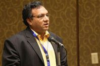 عمار على حسن: "هؤلاء أشد خطرًا على السيسي"