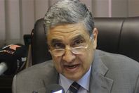 بالفيديو.. قرار صادم من وزير الكهرباء للمواطنين