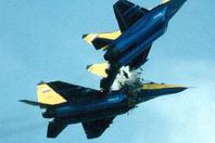 تصادم طائرتين ومصرع ثلاثة أشخاص