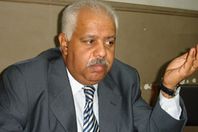 "رزق": نفذوا وصية عمر عبدالرحمن