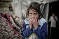 بالفيديو.. تعذيب الأيتام بالماء البارد في «الأورمان»