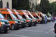 عربات الاسعاف تنتشر في ميدان التحرير