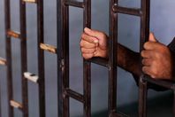 حبس موظف بالضرائب نصب على المواطنين في10ملايين جنيه