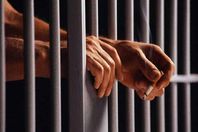 المشدد لسوداني لقتله صديقه الكوري والسبب "هاتف"