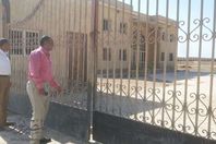 رئيس مجلس مدينة ابشواى خلال تفقده مركز شباب القرية