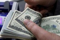 تراجع الدولار