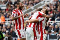 بالصور.. نيوكاسل يونايتيد يتفوق علي ستوك سيتي يهدفين لهدف