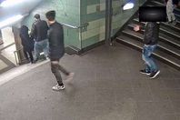 القبض علي شاب