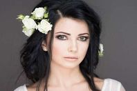 المطربة الأوكرانية ناتاليا دزينكيف