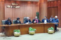 رجال الدين يهنئون محافظ بورسعيد