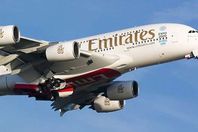 نجاة طائرة إماراتية