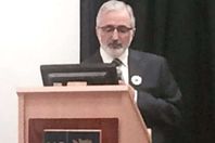 الدكتور ناصر الكردى