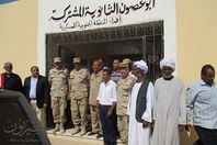 صورة تفقد المدارس جنوب البحرالأحمر