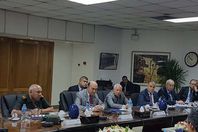 إجتماع مميش بوفد موانى سنغافورة