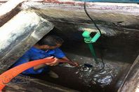 صورة تنظيف الخزانات