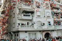 "البالونات الحمراء" مظاهر الاحتفال بالعيد فى المحلة الكبرى