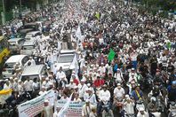 مظاهرات فى اندونسيا