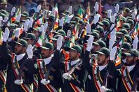 أفراد من الحرس الثورى الإيرانى