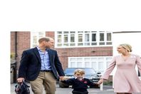 الامير جورج مع والده