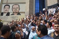 احتجاجات الصحفيين أمام النقابة (أرشيفية)