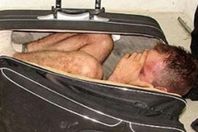 10 ساعات داخل حقيبة رحلة الموت لمهاجر غير شرعي