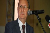 عمرو نصار وزير الصناعة