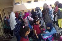 تجمهر اولياء الامور