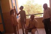 هكذا تغلب مدير مدرسة علي صراع" التختة الأولي"