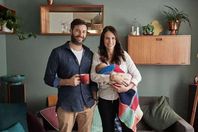 جيسيندا  وزوجها