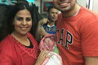 «عملية ولادة» داخل قطار