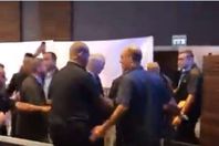 لحظة هروب نتنياهو