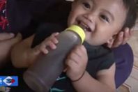 طفلة اندونيسية