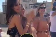 حلا شيحة وشقيقاتها