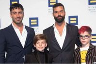 ريكي مارتن وعائلته