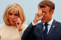 ماكرون وبريجيت