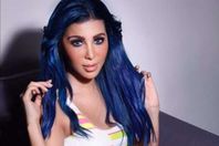 الإعلامية اللبنانية سازديل