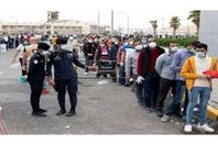 تطور جديد.. الكويت تستعد لاستقبال 100 ألف عامل من بينهم 444 طبيبا من هذه الدولة