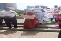 دعوات بإعدام 14 شخصا اغتصبوا طفلة بدولة عربية