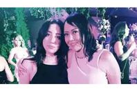 نهى العمروسي وابنتها