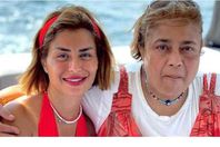 منة فضالي و والدتها
