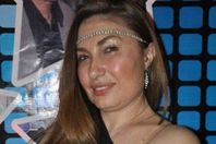 جميلة-عزيز-8