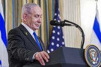 68db03bd42360452f11346fb