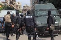 قوات الامن تكثف من تواجدها أمام قسم الطالبية إستعداد لتظاهرات اليوم