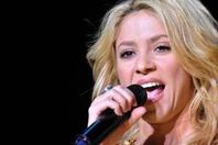 السيسي يحضر حفلًا غنائيًا لـ"شاكيرا"