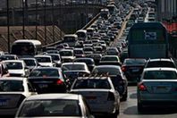 تكدس مروري أعلى محور المشير بسبب حادث تصادم