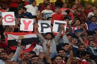 "رشدي" يطالب بإقامة مباراتي مصر بحضور الجمهور